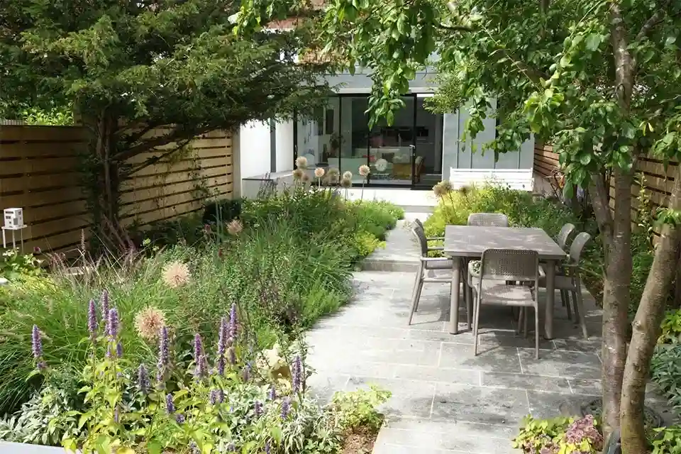eco-friendly-garden-ideas تعریف باغهای پایدار و سازگار با محیط زیست